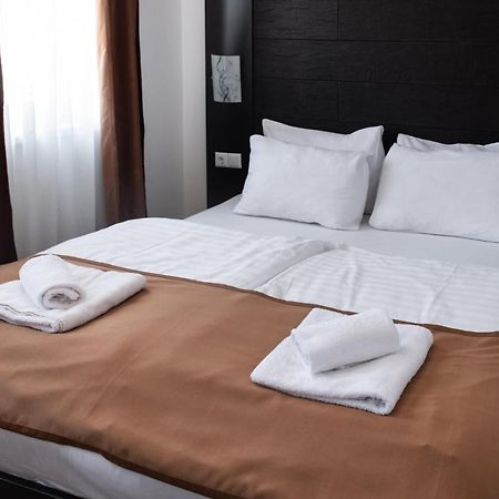 Como A Casa Apartments - Free Parking サラエヴォ エクステリア 写真