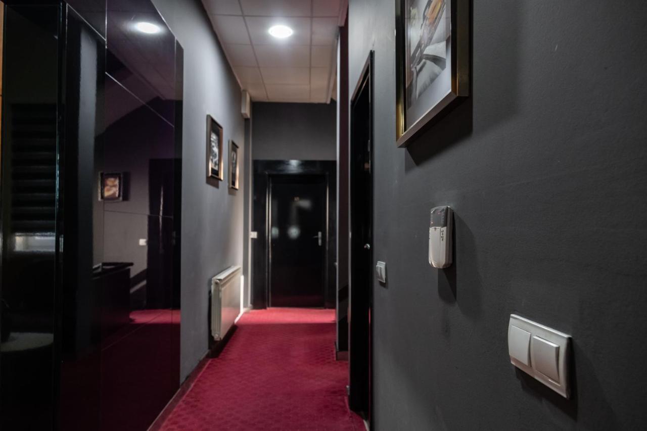 Como A Casa Apartments - Free Parking サラエヴォ エクステリア 写真